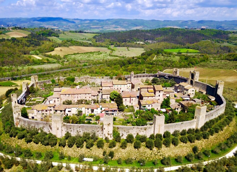 Le mura di Monteriggioni